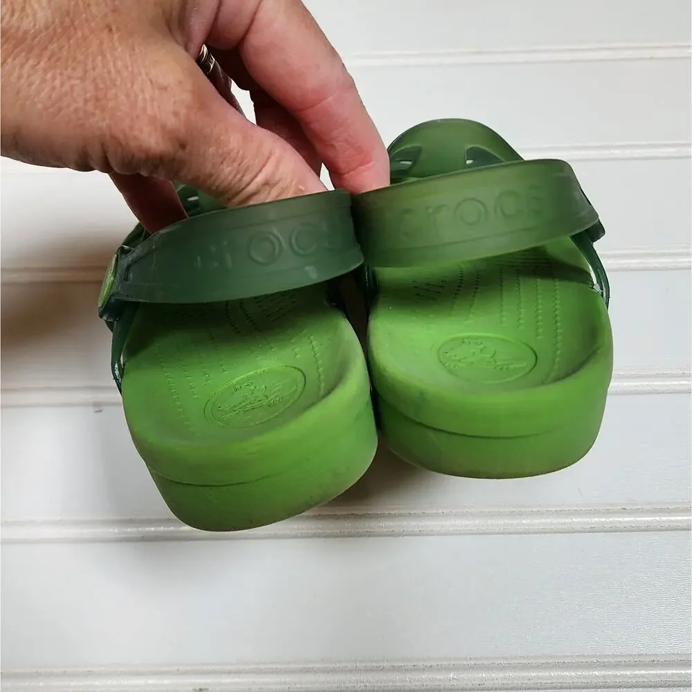 Crocs Shirley Girls Green Flower Cut-Out Sandals Size 12 Kids
